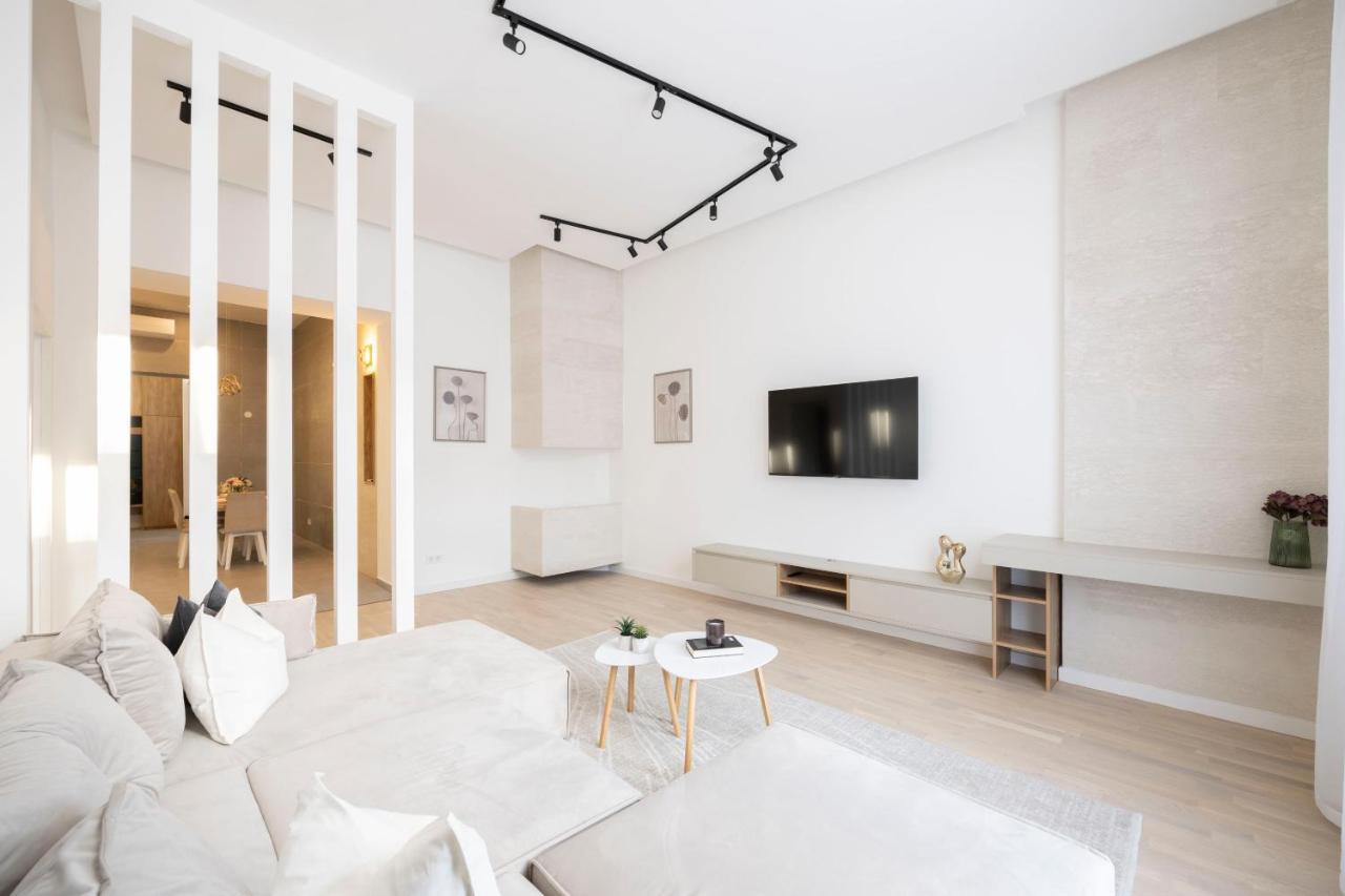Apartament Luxurious & Spacious With Balcony Budapeszt