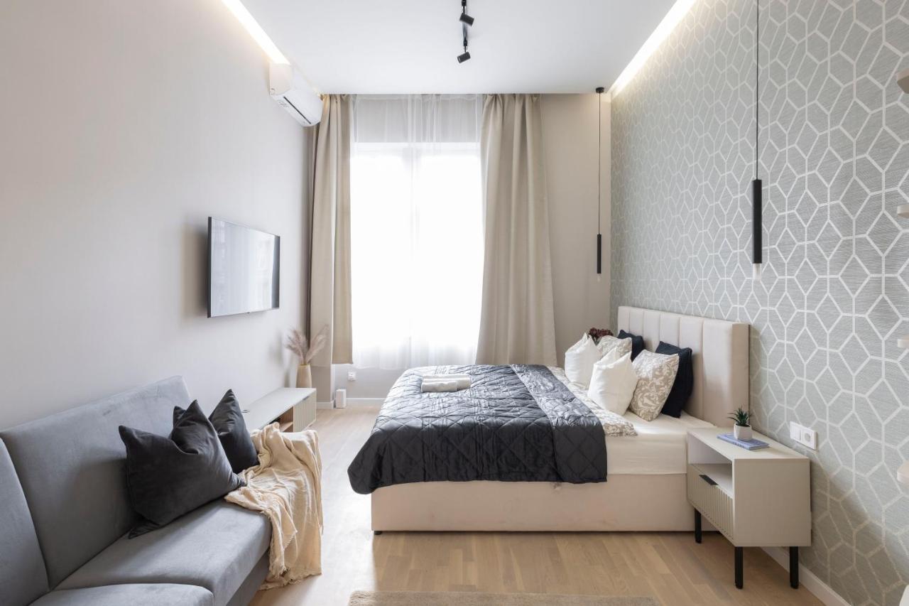 Apartament Luxurious & Spacious With Balcony